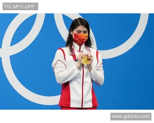 奥运游泳冠军的荣耀与奋斗:从训练到巅峰的心路历程揭秘